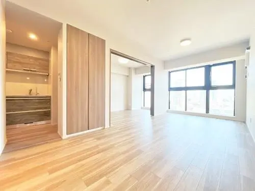 ローレルタワー御堂筋本町