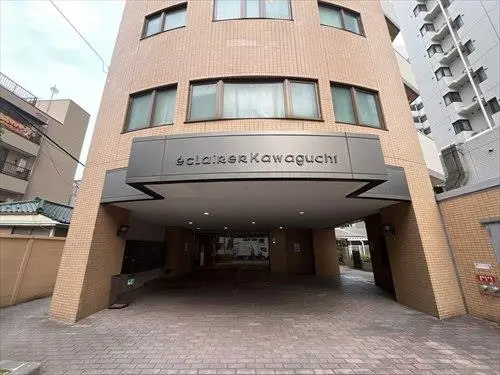 エクレール川口