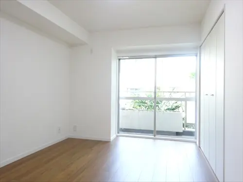 レックス四谷マンション