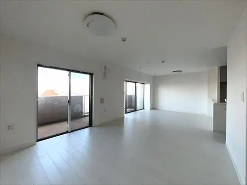 ペルル薬園台七林