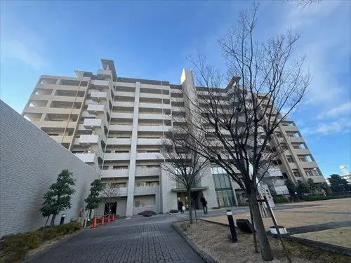 ロイヤルアーク香櫨園アルティミューラ