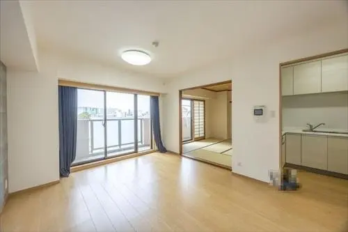 ナイスアーバン横濱根岸