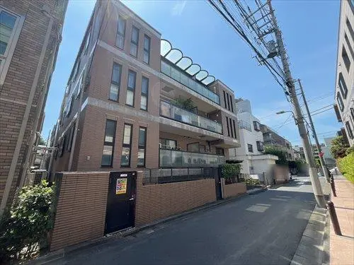 マイネシユロツス山王