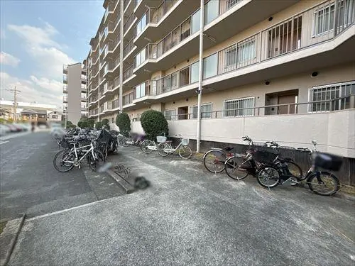 ローレルハイツ東天美