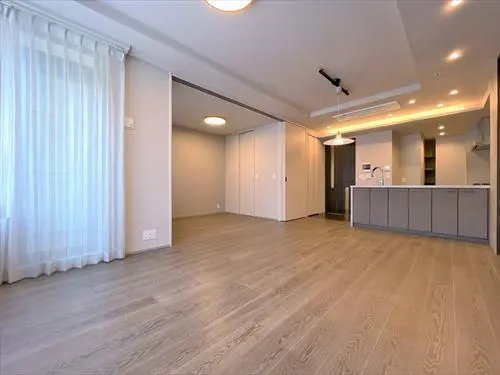 パークコート虎ノ門愛宕タワー