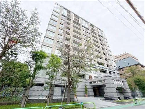 三番町パークテラス桜苑