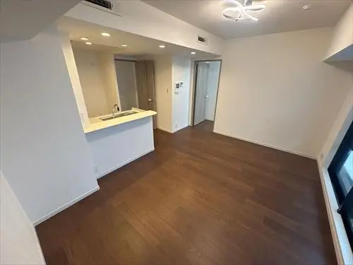 モア・クレスト築地