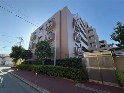 ライオンズヴィアーレ浮間公園