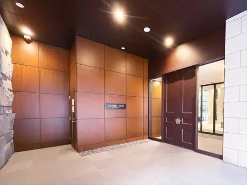 グランリビオ　ザ・レジデンス