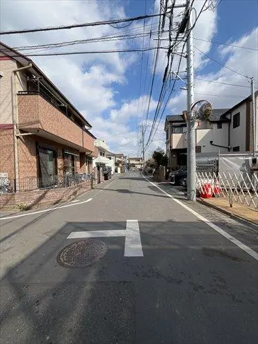 前面道路1(撮影年月:2026年2月)