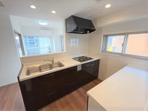 グロリアハイツ