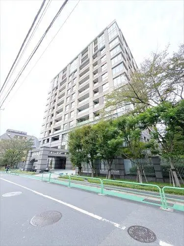 三番町パークテラス桜苑