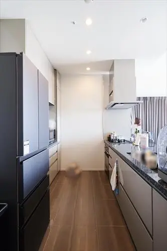 ＷＯＲＬＤ　ＴＯＷＥＲ　ＲＥＳＩＤＥＮＣＥ