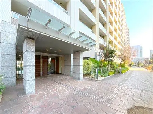 ザ・リバープレイスガーデンコート