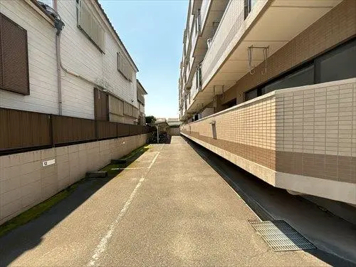 ライオンズマンション港西
