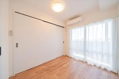 ペルル白壁