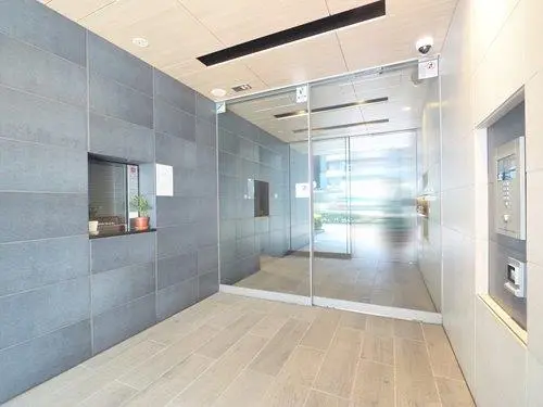 イニシアブランなんば