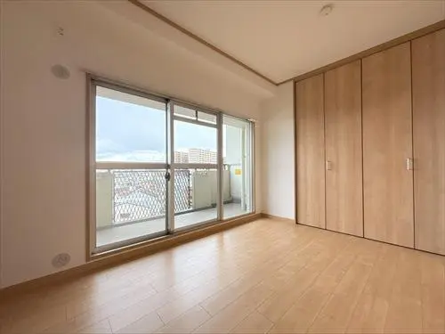 千舟リバーサイドヴィラＡ棟