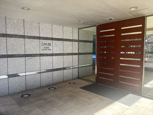 シャリエ久米川アクアマークス