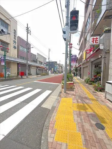 南側前面道路（２０２５．１１撮影）