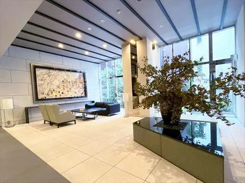 グランリビオ　ザ・レジデンス