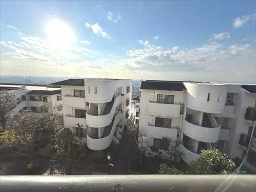 シヤルマンコーポ枚岡公園