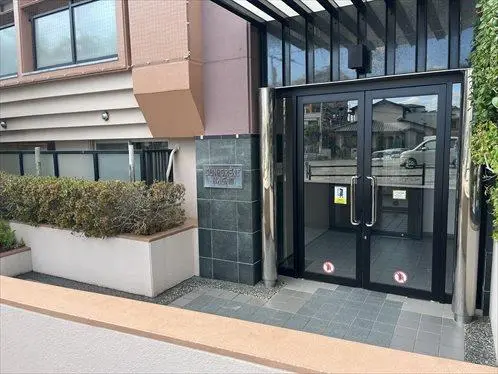 サングレート長尾