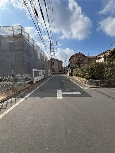 前面道路2(撮影年月:2026年2月)