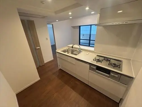 モア・クレスト築地