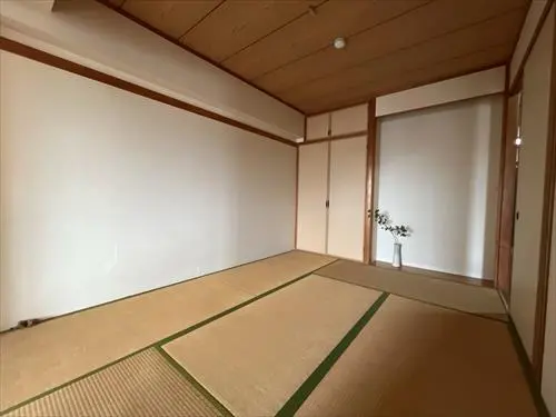レインボー新富町