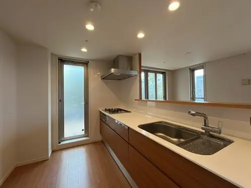 グランドメゾン西新ステージ