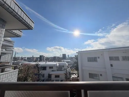 ジーオー鹿子マンション