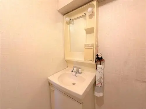 シヤンテイ森小路