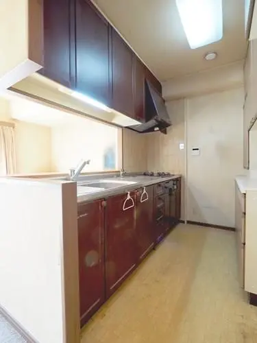 ファミール堂ヶ芝