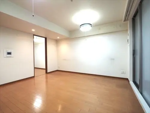 ローレルコートデュオ西本町