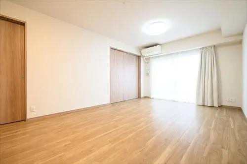 プレサンスロジェ知多半田
