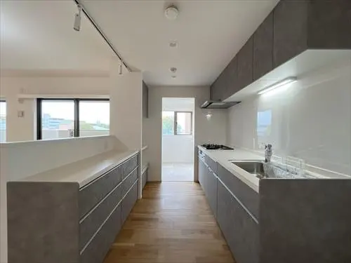 モア・クレスト南まきが原