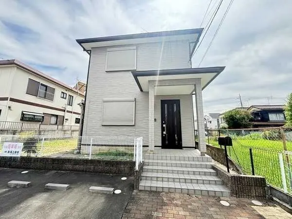 埼玉県三郷市戸ケ崎 一戸建て