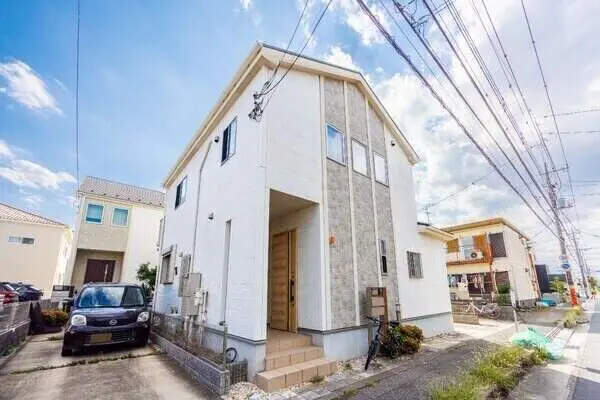 千葉県松戸市新松戸南１丁目 一戸建て