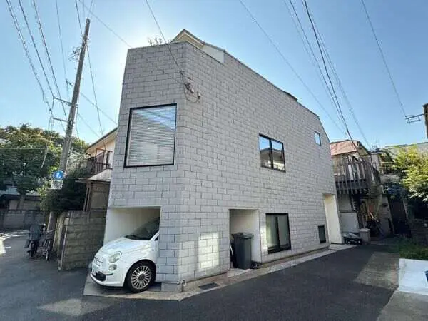 東京都渋谷区富ヶ谷２丁目 一戸建て