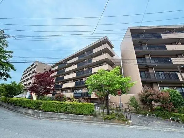 コスモ鶴見岸谷公園