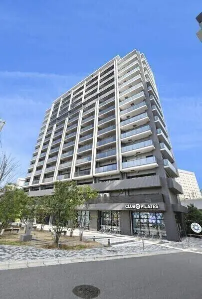 グラディス千葉駅前