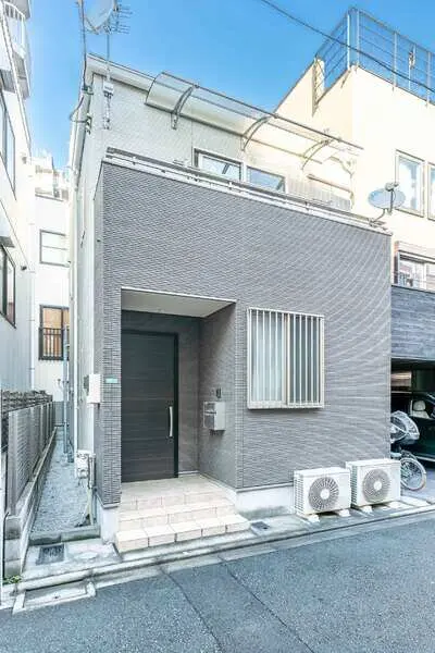東京都中野区中央３丁目 一戸建て