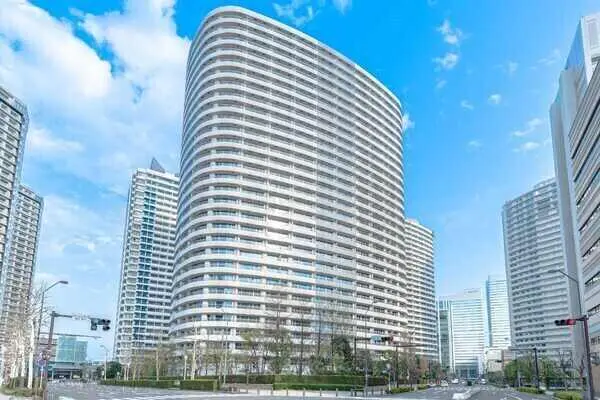 M.M.TOWERS FORESIS L棟