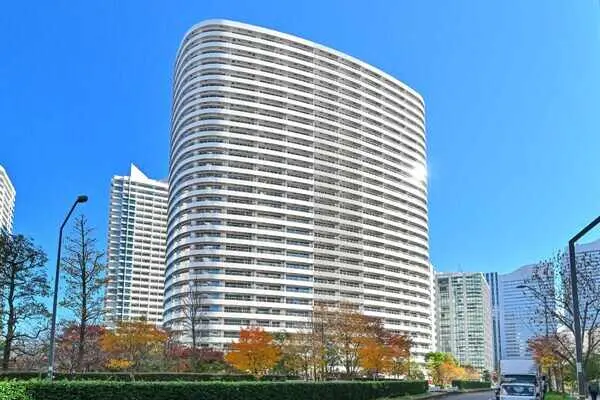 M.M.TOWERS FORESIS R棟