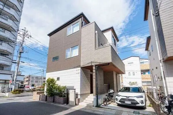 埼玉県さいたま市南区文蔵４丁目 一戸建て