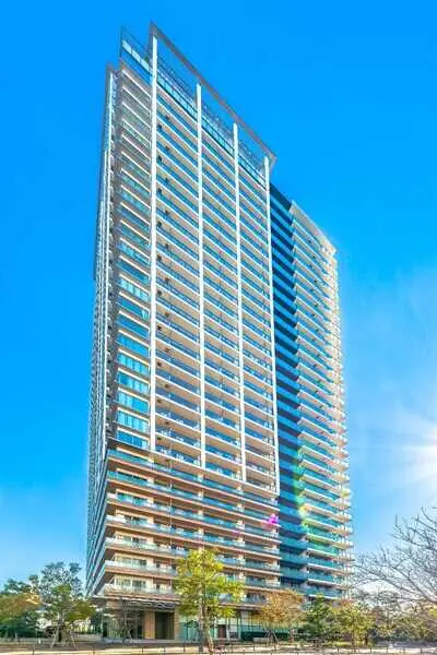 ベイズタワー＆ガーデン