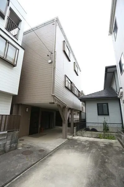 愛知県名古屋市昭和区吹上町１丁目 一戸建て
