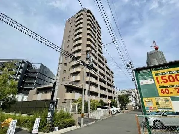 ラドーニ則武　天空の館