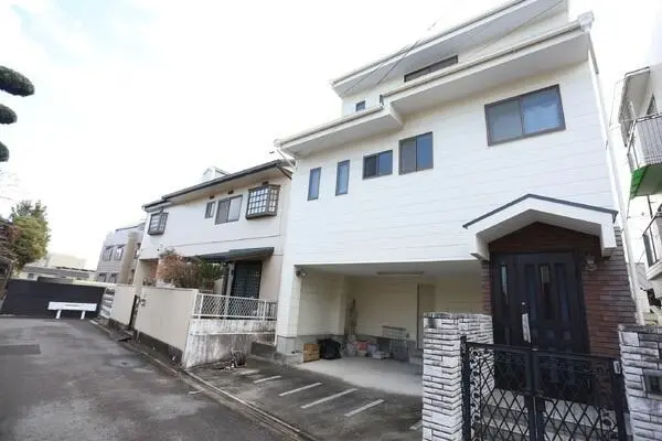 愛知県名古屋市千種区丸山町３丁目 一戸建て